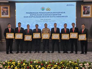 Polresta Sidoarjo Diganjar Penghargaan dari Kemendes PDT Polresta Sidoarjo Diganjar Penghargaan dari Kemendes PDT