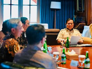 Prabowo Bahas Kondisi Ekonomi Terkini Bareng Luhut cs, Ini Hasilnya Prabowo Bahas Kondisi Ekonomi Terkini Bareng Luhut cs, Ini Hasilnya
