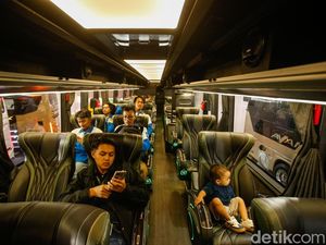 Bus Futuristik Mejeng di GIIAS 2025 Bus Futuristik Mejeng di GIIAS 2025