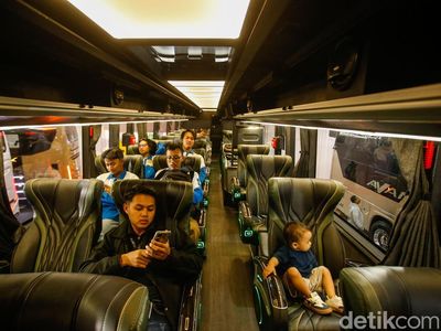 Bus Futuristik Mejeng di GIIAS 2025