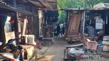 Ratusan Orang Tinggal di Makam Tua TPU Kebon Nanas, Muncul Permukiman Liar