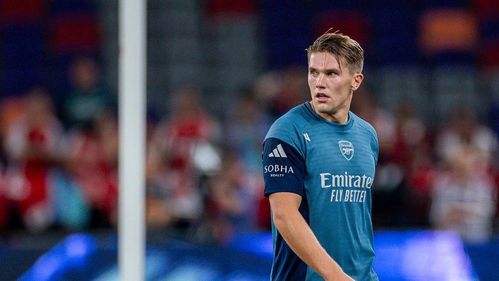 HONG KONG, CHINA - JULY 30: Viktor Gyokeres of Arsenal looks on during the Arsenal Open Training Session: Pre-Season Tour at Kai Tak Stadium on July 30, 2025 in Hong Kong, China. (Photo by Yu Chun Christopher Wong/Eurasia Sport Images/Getty Images)