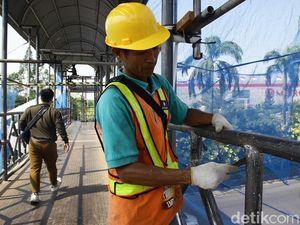JPO Margaguna Pondok Indah Dipugar, Demi Warga Aman dan Nyaman JPO Margaguna Pondok Indah Dipugar, Demi Warga Aman dan Nyaman