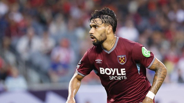 CHICAGO, ILLINOIS - JULY 30: Lucas Paqueta of West Ham United looks on during the Premier League Summer Series match between West Ham United FC and Everton FC at Soldier Field on July 30, 2025 in Chicago, Illinois. (Photo by West Ham United FC/West Ham United FC via Getty Images)