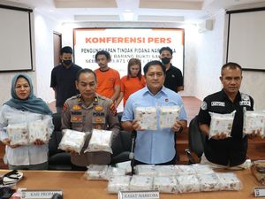 Operasi Narkoba di Riau: Pasutri Bawa 19,87 Kg Sabu Dibekuk di Parkiran Mal