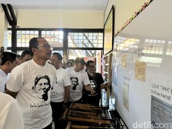 SDN 1 Paket Agung Rayakan 150 Tahun, Warisan Ayah Bung Karno Diabadikan