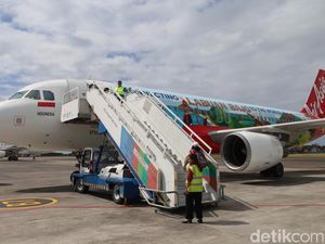 Pemerintah Dorong Air Asia Jadi Pionir Penerbangan Labuan Bajo-Australia Pemerintah Dorong Air Asia Jadi Pionir Penerbangan Labuan Bajo-Australia