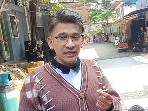 Ruben Onsu Buka Yayasan Sekolah Gratis di Sukabumi Dekat Musala Miliknya Ruben Onsu Buka Yayasan Sekolah Gratis di Sukabumi Dekat Musala Miliknya