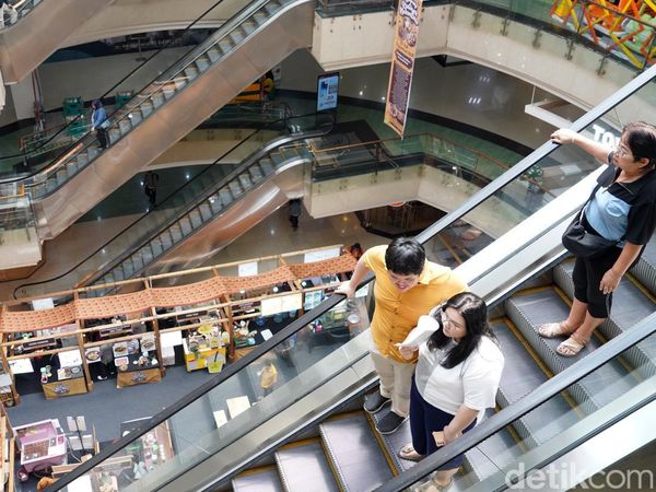 Rekonsep Mal: Strategi Bertahan di Tengah Gempuran Belanja Online
