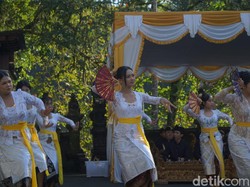 Rejang Playon Buka Festival Budaya Sebatu Kala Patra 2025