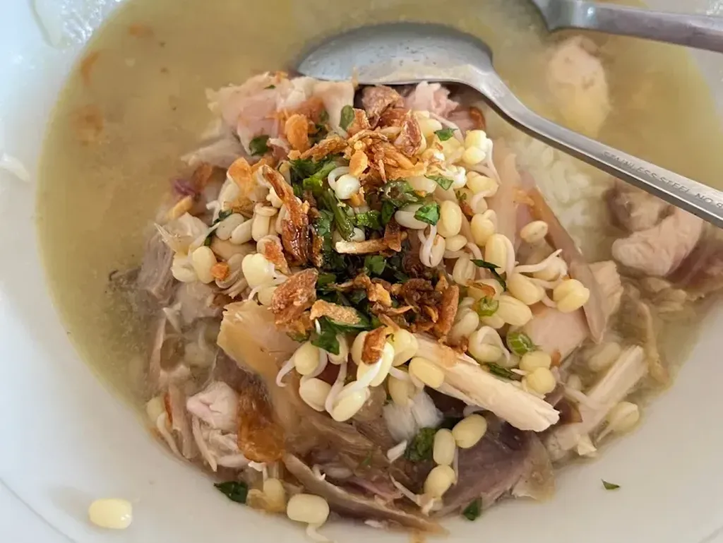 8 Soto Legendaris di Indonesia, Ada Sajian yang Bertahan Lebih dari 1 Abad! 8 Soto Legendaris di Indonesia, Ada Sajian yang Bertahan Lebih dari 1 Abad!