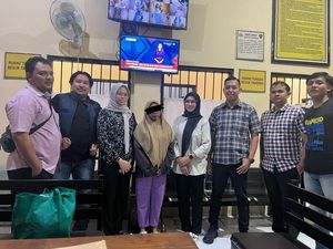 Perempuan Lamongan Ini Kantongi Rp 50 Juta dari Live Streaming Bugil