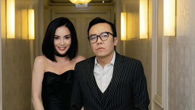 Kabar Terkini Artis dari InsertLive : Ari Lasso Makin Lengket dengan Dearly Djoshua, Eks Istri: Aku Ikut Senang