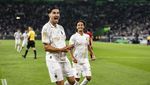 Potret Kevin Diks Cetak Gol buat Borussia Moenchengladbach