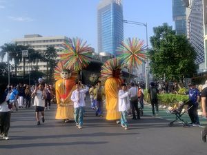 Warga Puji Parade Budaya JWFF di CFD Bundaran HI: Edukatif dan Menghibur Warga Puji Parade Budaya JWFF di CFD Bundaran HI: Edukatif dan Menghibur