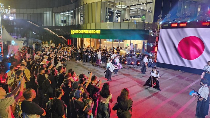 Pentas tari budaya di JWFF 2025 (Adrial/detikcom) Pentas tari budaya di JWFF 2025 (Adrial/detikcom)