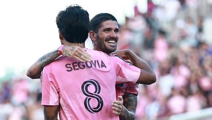 FORT LAUDERDALE, FLORIDA - AUGUST 02: Telasco Segovia #8 of Inter Miami celebrates scoring with Rodrigo de Paul #7 of Inter Miami during the first half during the Leagues Cup Phase One match between Inter Miami CF and Club Necaxa at Chase Stadium on August 02, 2025 in Fort Lauderdale, Florida. (Photo by Carmen Mandato - Leagues Cup/MLS via Getty Images)