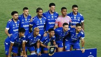 Tawa hingga Petaka Saat Persib Pakai Jersey Baru