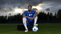 Jorrel Hato  - dibeli dari Ajax seharga 35,5 juta paun. Foto: Chelsea FC via Getty Images/Chris Lee - Chelsea FC