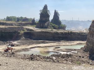 DLH Semarang Siapkan Tim Patroli Cegah Warga Buang Sampah ke Brown Canyon DLH Semarang Siapkan Tim Patroli Cegah Warga Buang Sampah ke Brown Canyon