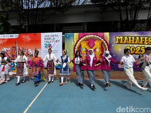 Antusias Pelajar SMAN 6 Jakarta Belajar Budaya Lintas Negara dari Delegasi JWFF
