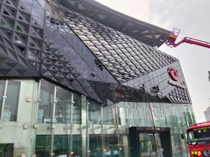 Kebakaran Ruko di Mangga Dua Landa Lantai 4 dan 5, Kerugian Rp 20 M