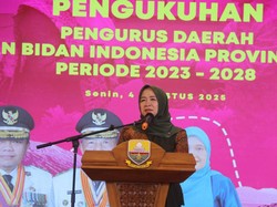 Ketua TP PKK Ajak Bidan Tingkatkan Program Kesehatan Warga Jambi