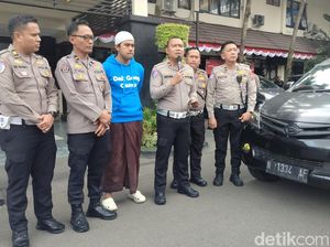 Aksesoris Lampu Silaukan Pengguna Jalan, Warga Malang Kena Tilang Aksesoris Lampu Silaukan Pengguna Jalan, Warga Malang Kena Tilang