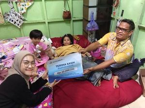 Sahabat Baik Bantu Kehidupan Sehari-hari Pak Ratmin Saat Pesanan Jahit Sepi