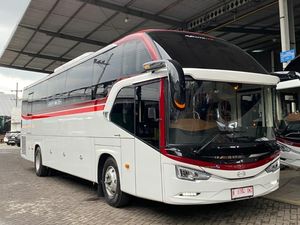 PO Primajasa Borong 100 Unit Bus Hino, Buat Apa? PO Primajasa Borong 100 Unit Bus Hino, Buat Apa?