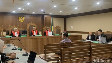 Sambil Terisak, Eks Ketua PN Surabaya Minta Maaf ke MA Terjerat Kasus Suap