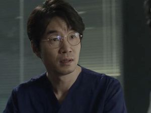 Sebelum Meninggal, Song Young Kyu Terlibat Skandal Mabuk-Mundur dari Drakor