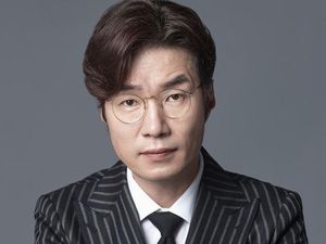 Song Young Kyu Diduga Tertekan karena Hujatan Sebelum Ditemukan Meninggal Song Young Kyu Diduga Tertekan karena Hujatan Sebelum Ditemukan Meninggal