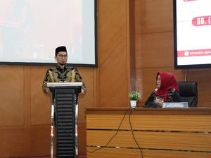 Ustadz Adi Hidayat Resmi Jadi Dosen Tetap UPI, Ngajar Mata Kuliah Apa? Ustadz Adi Hidayat Resmi Jadi Dosen Tetap UPI, Ngajar Mata Kuliah Apa?