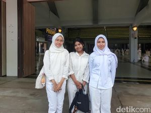 Kesan Maba di Hari Pertama PKKMB UI: Tak Ada Ospek dari Kakak Tingkat Kesan Maba di Hari Pertama PKKMB UI: Tak Ada Ospek dari Kakak Tingkat