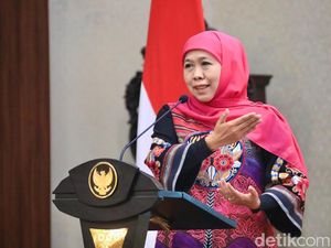 Khofifah Terus Gelorakan Semangat Merah Putih Harga Mati Khofifah Terus Gelorakan Semangat Merah Putih Harga Mati