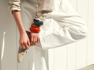 7 Hybrid Sepatu Sneakers dan Flats yang Lagi Tren, Cocok Buat Hangout 7 Hybrid Sepatu Sneakers dan Flats yang Lagi Tren, Cocok Buat Hangout