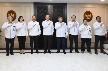 Mentrans-Menaker Kerja Sama Tingkatkan Kualitas Calon Transmigran