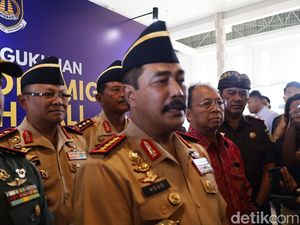 Menteri Imipas Akan Pecat 2 Pegawai Imigrasi yang Terlibat Pemerasan di Bali Menteri Imipas Akan Pecat 2 Pegawai Imigrasi yang Terlibat Pemerasan di Bali