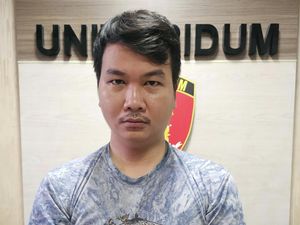 Modus COD, Emas Rp 96,5 Juta Milik IRT di Gresik Dibawa Kabur Pembeli Modus COD, Emas Rp 96,5 Juta Milik IRT di Gresik Dibawa Kabur Pembeli
