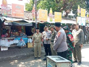 Nyamannya Kompleks Makam Sunan Gunung Jati yang Bebas Pengemis Nyamannya Kompleks Makam Sunan Gunung Jati yang Bebas Pengemis