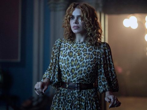 Wednesday. Billie Piper as Isadora Capri in episode 205 of Wednesday. Cr. Bernard Walsh/Netflix © 2025