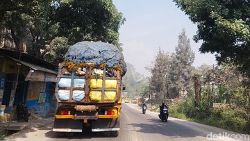 Viral Truk Butut Bikin Sampah-Air Lindi Tercecer, Ini Kata Pemkot Bogor