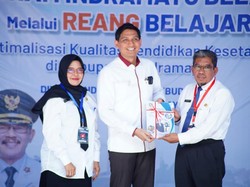 Tak Ada Kata Terlambat untuk Belajar di Indramayu