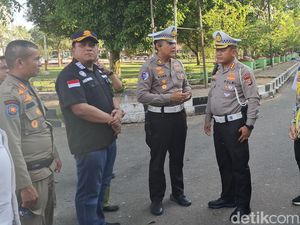Ditlantas-BPJN Riau Pantau Jalan Lintas ke Kuansing Pastikan Pacu Jalur Lancar Ditlantas-BPJN Riau Pantau Jalan Lintas ke Kuansing Pastikan Pacu Jalur Lancar