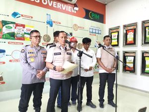 Satgas Pangan Polri Pastikan Terus Uji Sampel Terkait Kasus Beras Oplosan Satgas Pangan Polri Pastikan Terus Uji Sampel Terkait Kasus Beras Oplosan