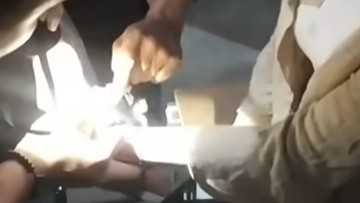 Gadis Tangerang Iseng Main Borgol Malah Kekunci, Panik Malam-malam ke Damkar