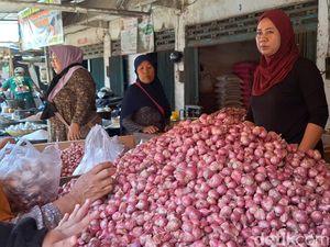 Harga Bawang Merah Tembus Rp 70 Ribu, Ini Langkah Pemkot Mataram Harga Bawang Merah Tembus Rp 70 Ribu, Ini Langkah Pemkot Mataram