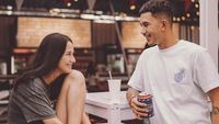 Kenangan Dahlia Poland dan Fandy Christian Saat Makan Bareng