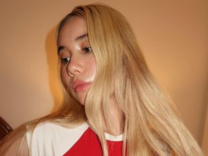 Potret Lil Tay, Rapper yang Dulu Disebut Meninggal Kini Jadi Model Onlyfans Potret Lil Tay, Rapper yang Dulu Disebut Meninggal Kini Jadi Model Onlyfans